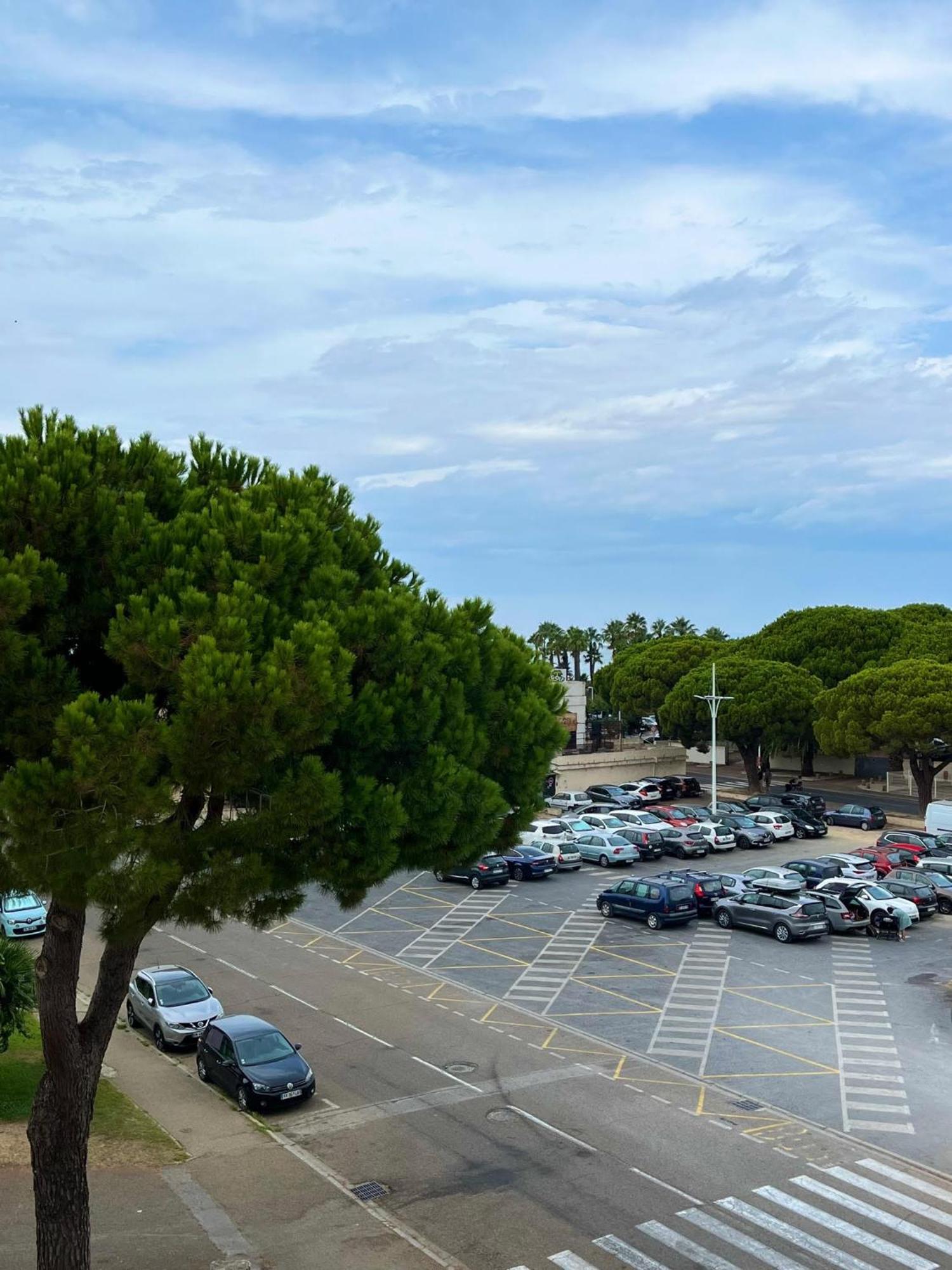 Appartement Devant La Mer + Parking Le Grau-du-Roi Eksteriør billede